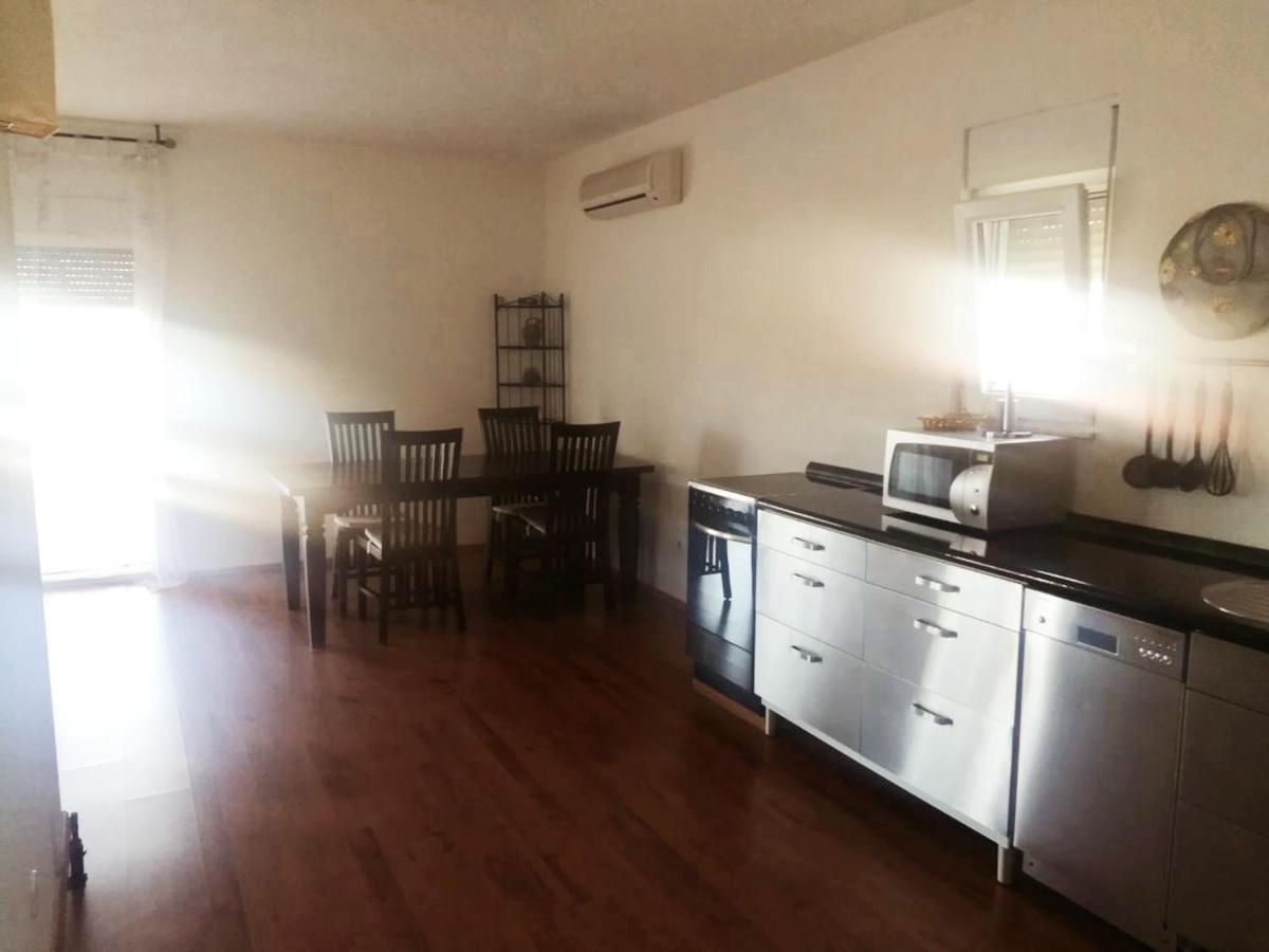 Apartmani Jureta Округ Горни Экстерьер фото