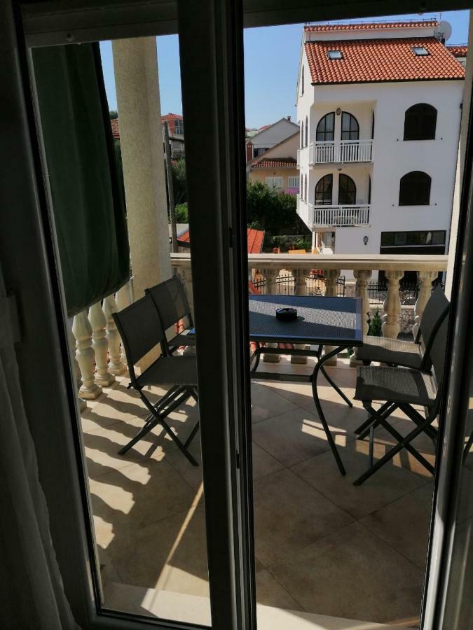 Apartmani Jureta Округ Горни Экстерьер фото